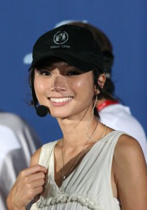 CELEBRITIES_08