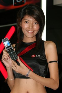 communicasia2006model_26